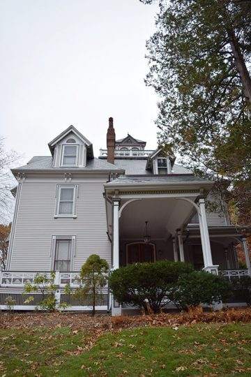 EPA lead safe exterior painting in Wellesley, MA