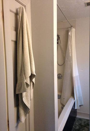 Previous outdated master bathroom in Watertown, MA
