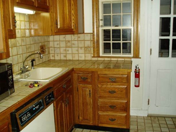 Kitchen Remodel Before in Waltham